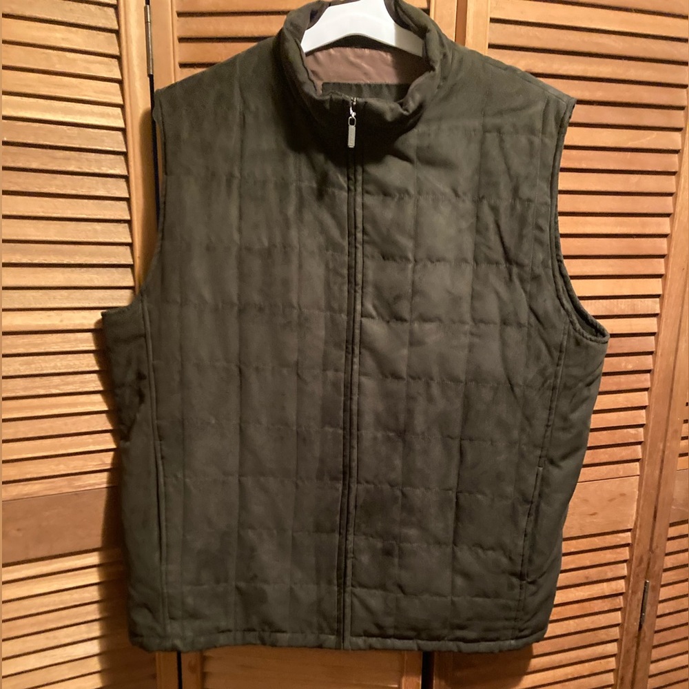 Rainforest Hunter Green Quilted Microsuede Water Resistant Vest
